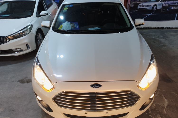 Used Ford Escort 2017 Happiness Edition 1.5L Automatic Fashion Version
