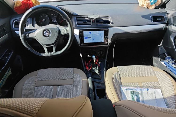 Used Volkswagen Lavida 2015 1.6L Automatic Fashion Edition
