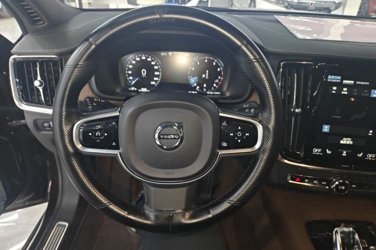 Used Volvo S90 2021 B5 Zhiyuan Luxury Edition
