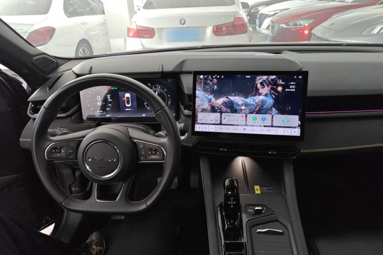 Used Lynk & Co 03 2023 1.5TD DCT JingPro
