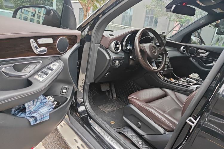 Used Mercedes-Benz GLC 2018 Facelifted GLC 260 4MATIC Dynamic Edition
