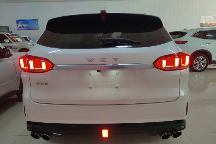 Used Wey VV6 2018 2.0T Two-Wheel-Drive Ultra-Luxury Version China V Standard
