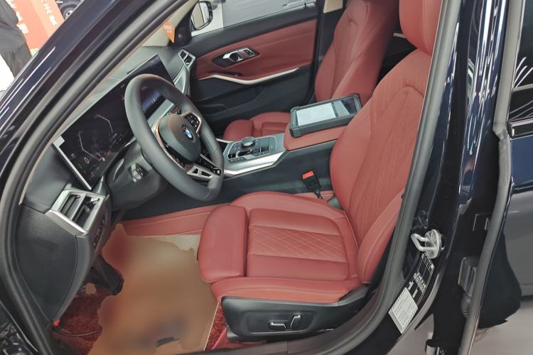 Used BMW 3 Series 2025 330Li M Sport Shadowline Package
