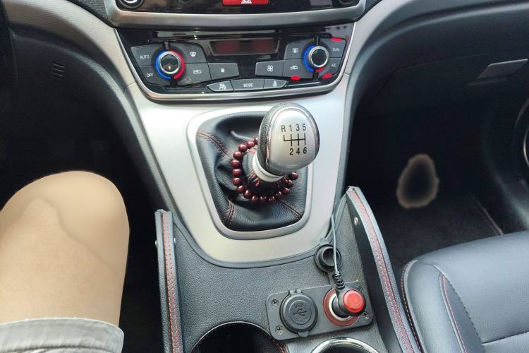 Used Haval M6 2018 1.5T Manual Two-Wheel Drive Elite Model
