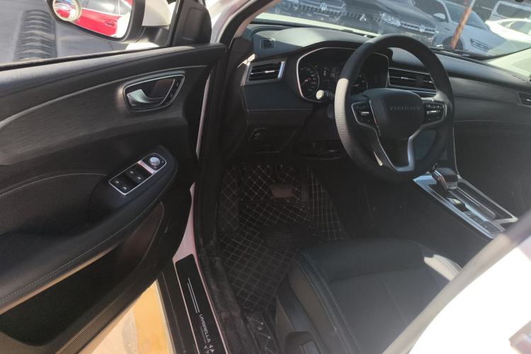 Used Roewe RX5 2022 330TGI Automatic National Style Edition
