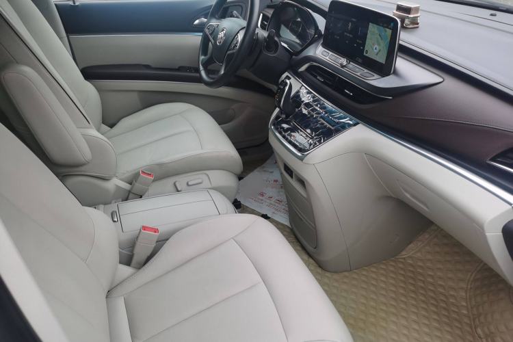 Used Buick GL8 2021 Land Cruiser Executive 652T Premium Model
