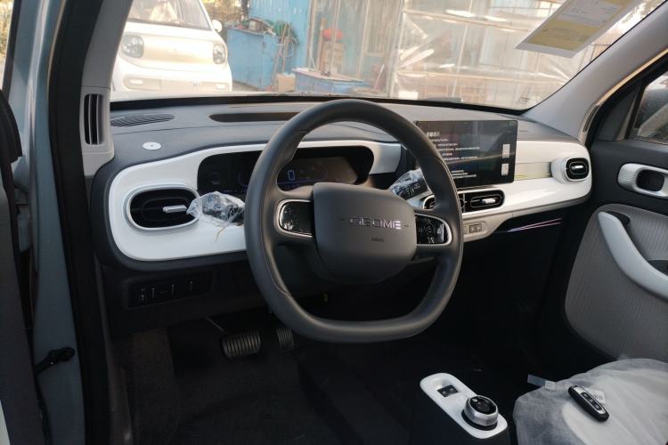 Used  Panda 2025 210km Panda Kart
