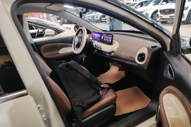 Used Wuling Bingo 2023 410 km Lingxi Deluxe Edition
