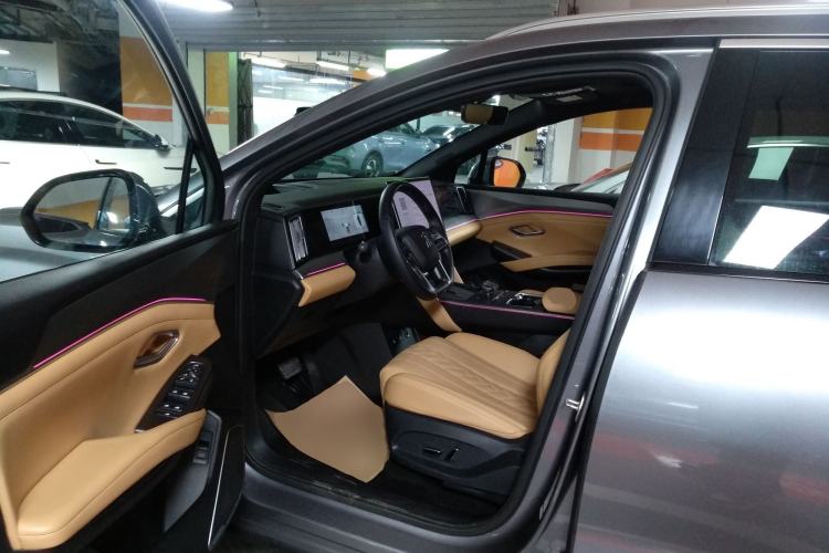 Used BYD Song L DM-i 2024 160 km Excellence Version
