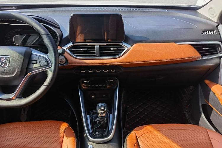 Used Baojun 510 2017 1.5L Manual Luxury Model
