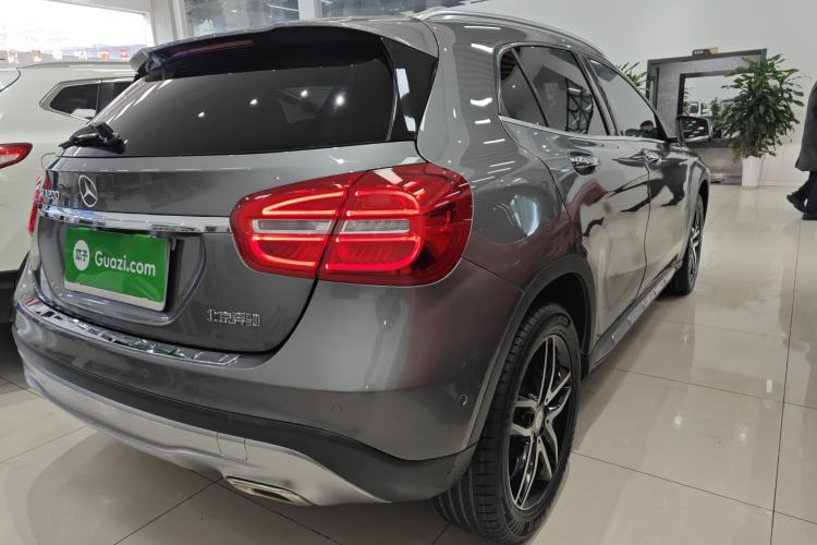 Used Mercedes-Benz GLA 2015 GLA 200 Fashion Model
