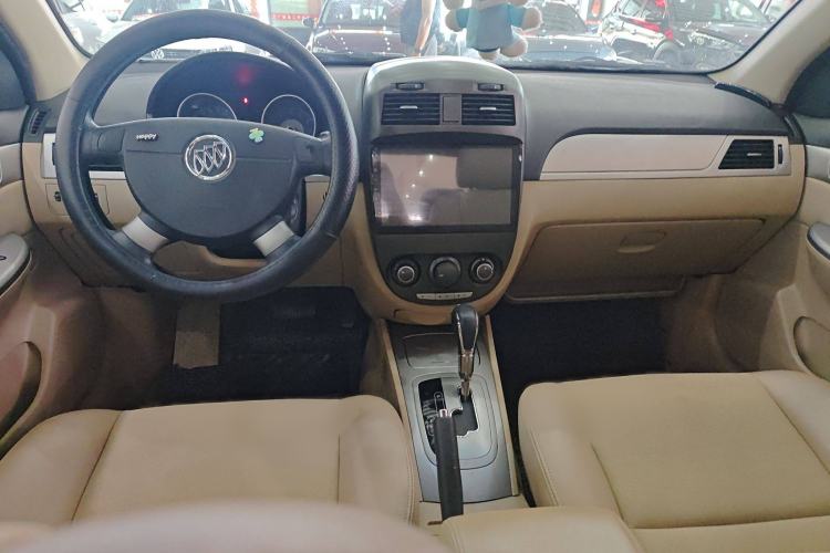 Used Buick Excelle 2013 1.5L Automatic Classic Model
