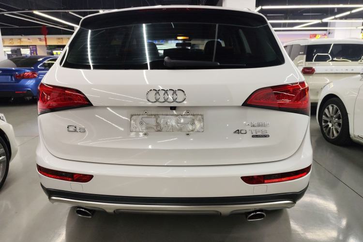 Used Audi Q5 2017 Plus 40 TFSI Technology Model
