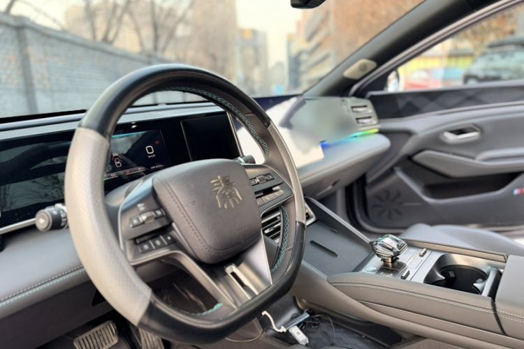 Used BYD Qin L 2024 DM-i 120KM Leading Model
