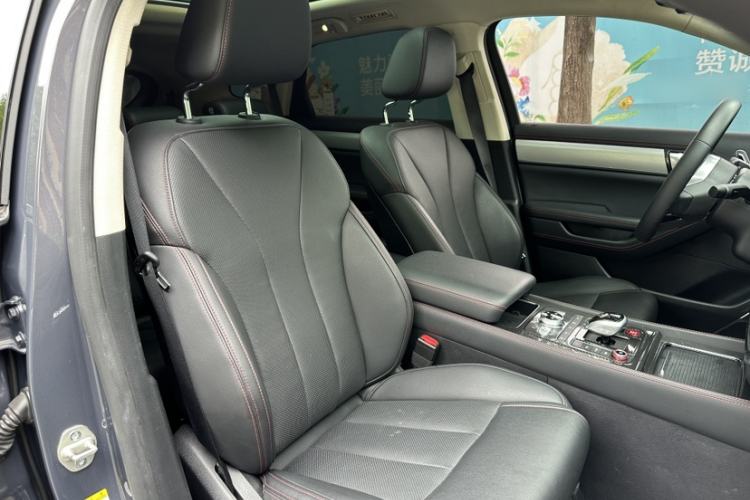 Used BYD Tang New Energy 2018 DM 2.0T All-Wheel Drive Smart Connectivity Luxury Model 7 Seats China V Emission Standard
