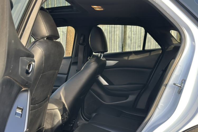 Used Mazda CX-4 2018 2.0L Automatic Two-Wheel Drive Blue Sky Exploration Version China V Standard
