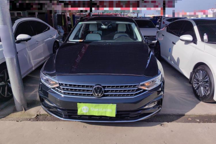 Used Volkswagen Magotan 2023 2 Million Units Limited Edition 330TSI DSG Leading Version
