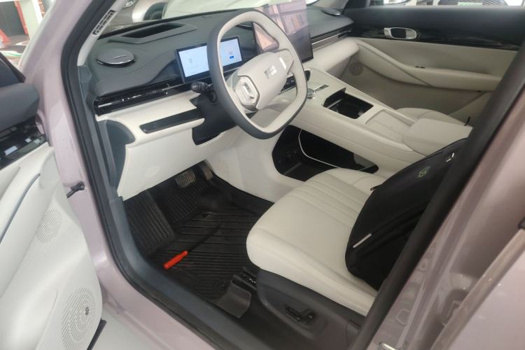 Used  E5 2024 530 km Exploration+ Version