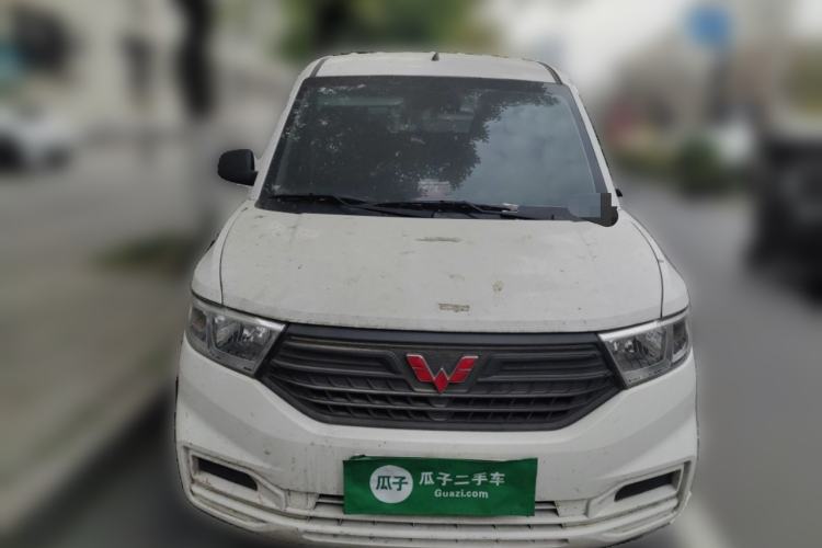 Used Wuling Hongguang V 2019 1.5L Enjoyment Version China VI LAR