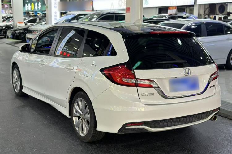 Used Honda Jade 2020 1.8L automatic Comfort version
