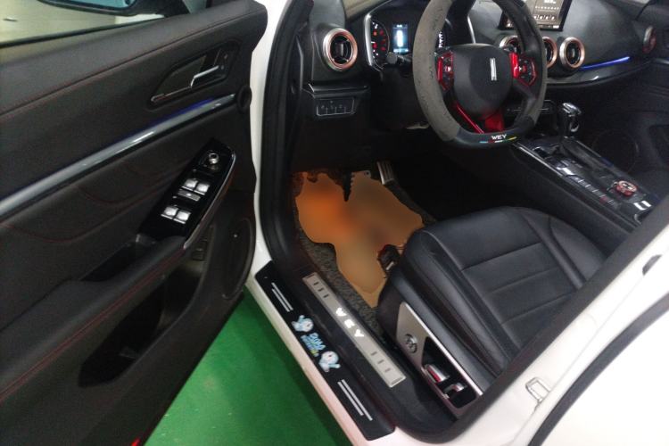 Used Wey VV5 2017 2.0T Ultra-Luxury Version
