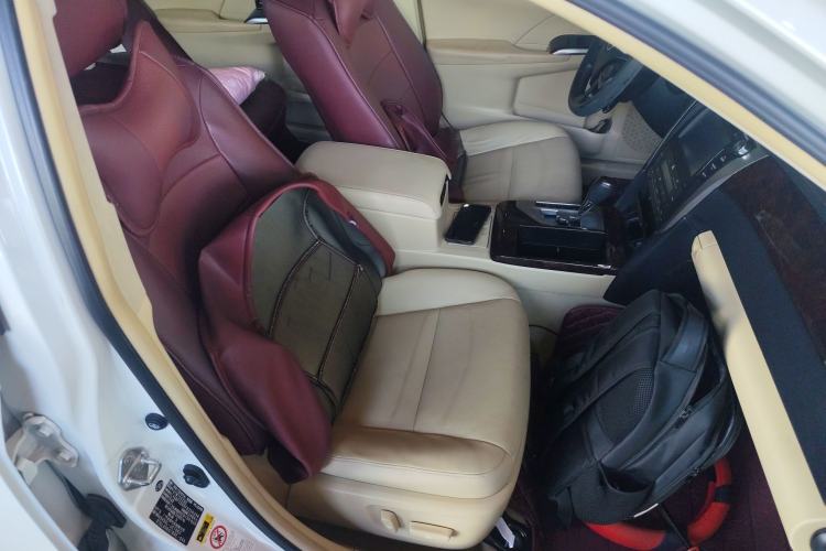 Used Toyota Camry 2015 2.5G Luxury Navigation Edition