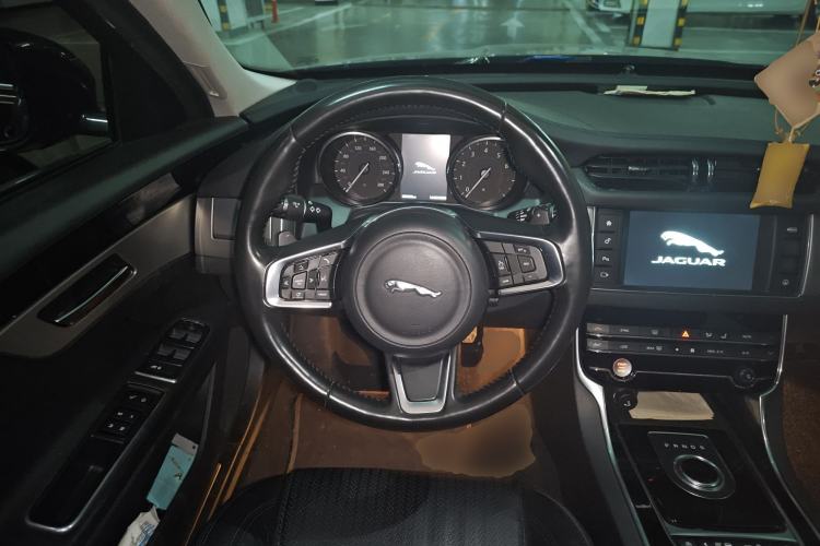 Used Jaguar XF 2018 XF Sportbrake 2.0T 250 PS All-Wheel Drive Luxury Edition