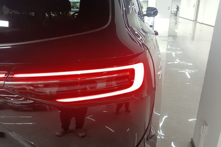 Used Hima AITO M7 2022 1.5T Four-Wheel Drive Luxury Edition