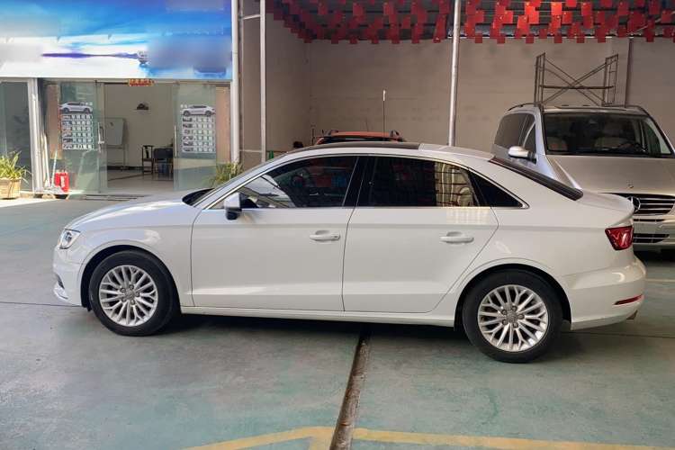 Used Audi A3 2016 Limousine 35 TFSI Prestige Edition
