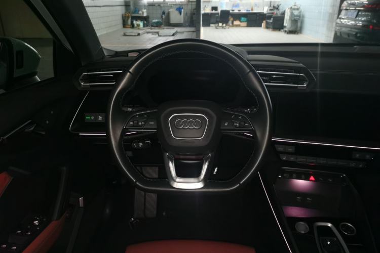 Used Audi A3 2025 A3L Limousine 35TFSI Prestige Edition + Luxury Selection Package
