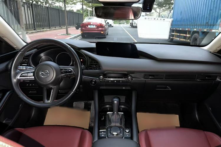 Used Mazda Mazda 3 Axela 2023 2.0L Automatic ZhiZhen Edition
