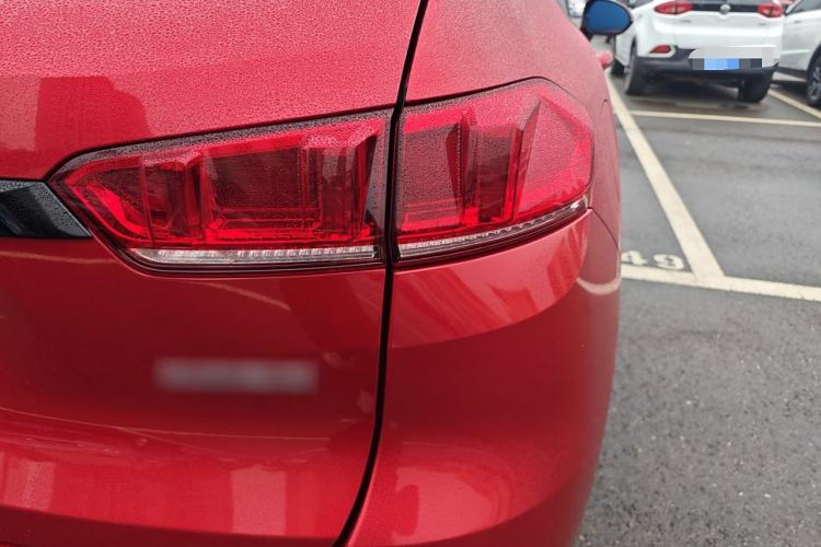 Used Wey VV7 2017 2.0T Ultra-Luxury Version
