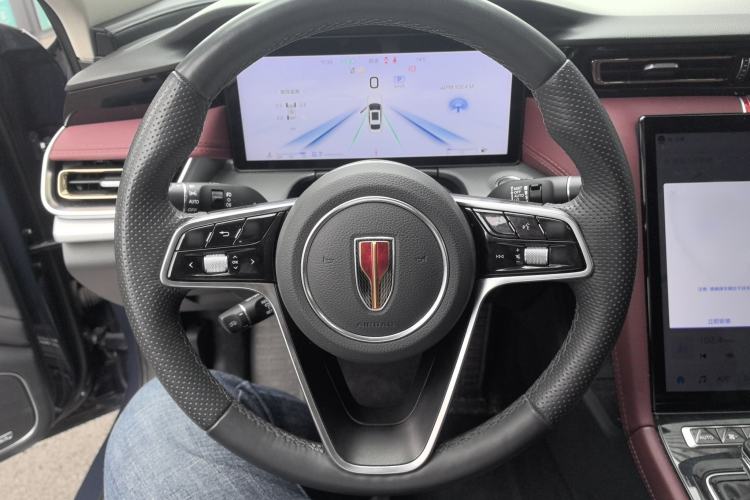 Used Hongqi H5 2024 2.0T Automatic Smart Connect Flagship Edition
