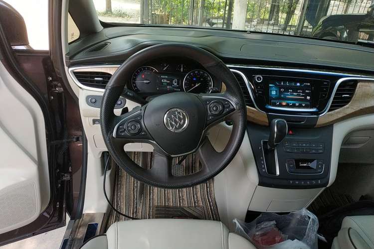 Used Buick GL8 2018 ES 28T Comfort Model China VI Standard
