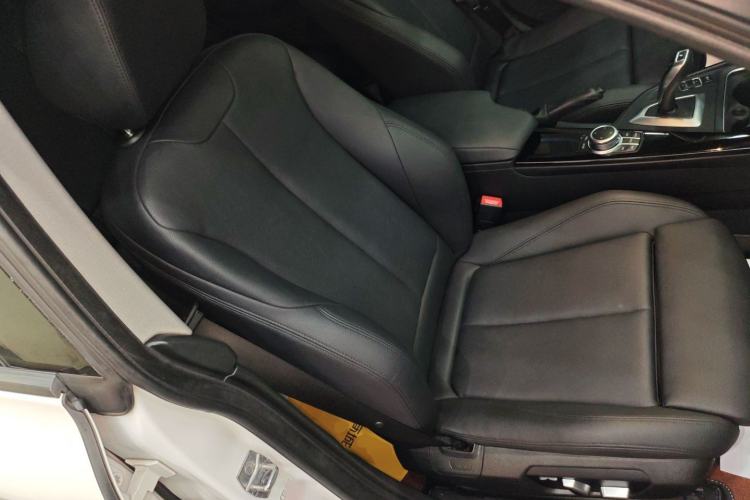 Used BMW 3 Series GT 2019 320i Sport Edition
