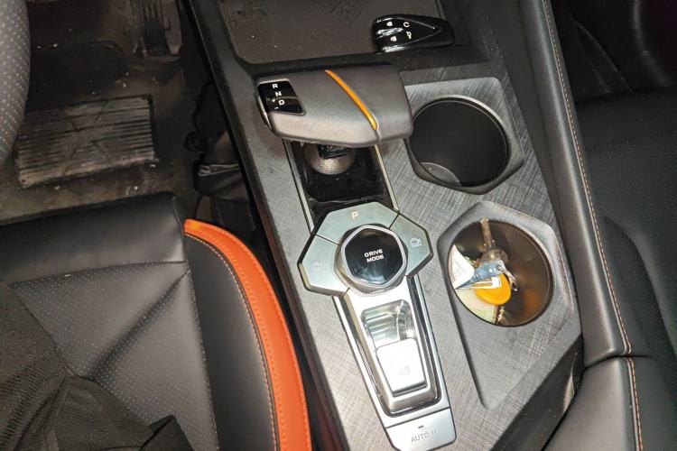 Used Changan UNI-V 2023 1.5T Prestige Model
