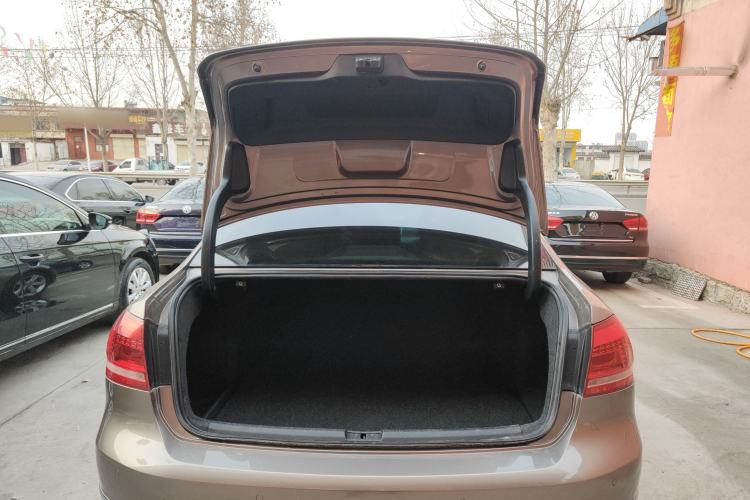 Used Volkswagen Passat 2014 1.8TSI DSG Prestige Edition
