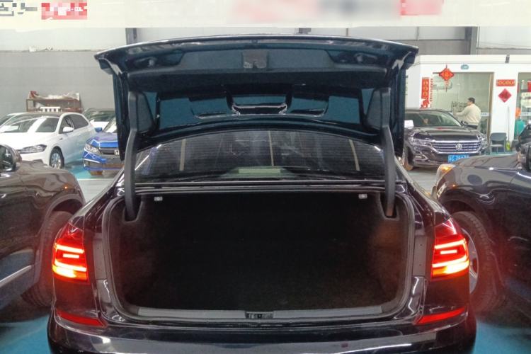 Used Volkswagen Passat 2017 330TSI DSG Prestige Edition
