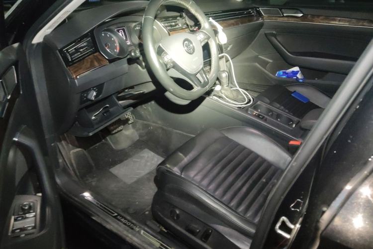 Used Volkswagen Magotan 2019 330TSI DSG Luxury Version China VI Standard