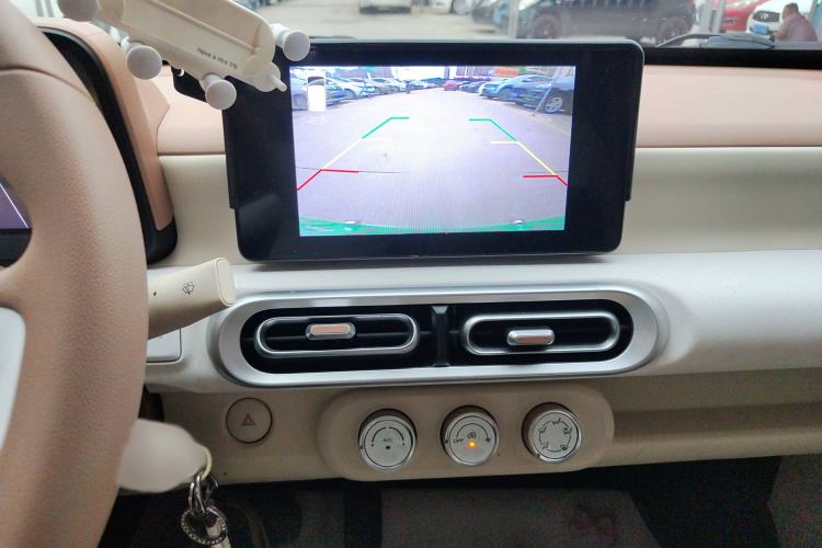 Used Wuling Hongguang MINIEV 2024 3rd Generation 215km Advanced Version
