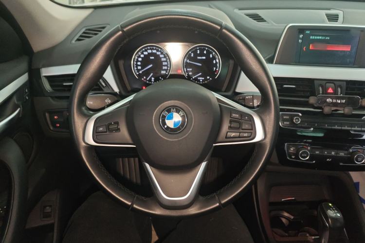 Used BMW X1 2018 sDrive20Li Leading Model