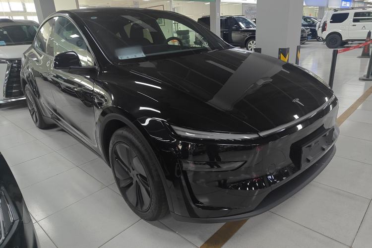 Used Tesla Model Y 2026 Rear-Drive Model
