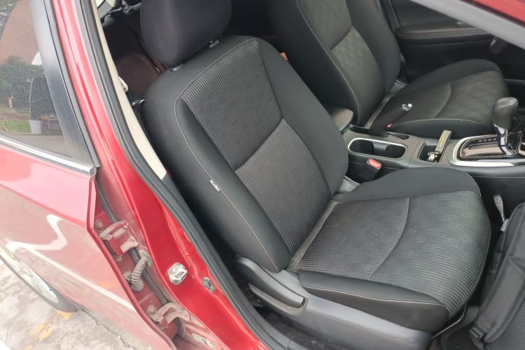 Used Nissan Tiida 2016 1.6L CVT Cool Dynamic Edition
