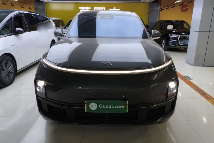 Used Li Auto L8 2023 Air model