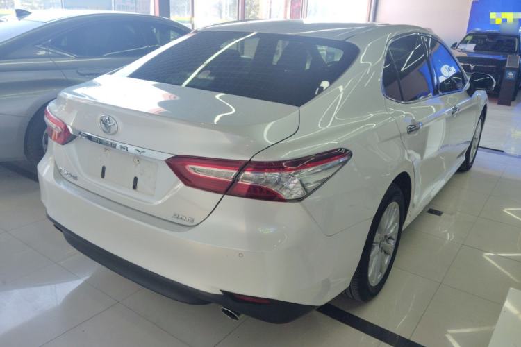 Used Toyota Camry 2019 Revised Version 2.0G Luxury Edition