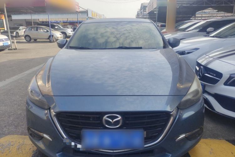 Used Mazda Mazda 3 Axela 2017 Hatchback 2.0L Automatic Luxury Model Emission Standard China V
