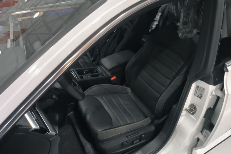 Used Volkswagen FAW-Volkswagen CC 2025 380TSI Striking All-Inclusive Edition
