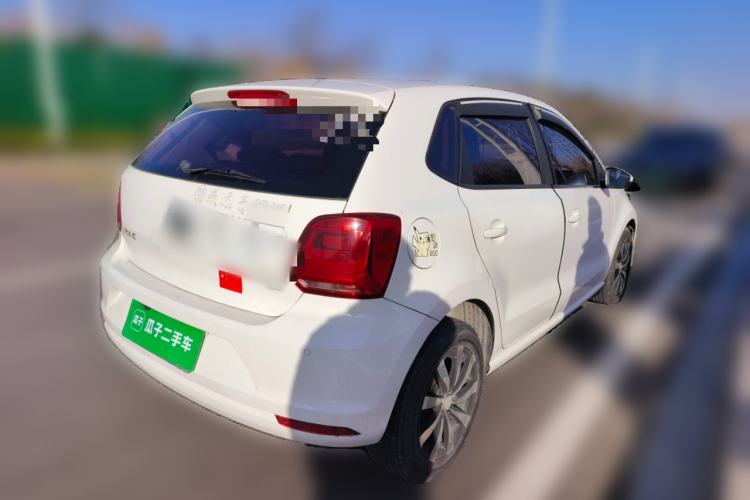 Used Volkswagen Polo 2016 1.6L Automatic Comfort Model
