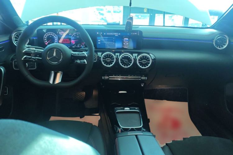 Used Mercedes-Benz A-Class 2025 A 200 L Fashion Model
