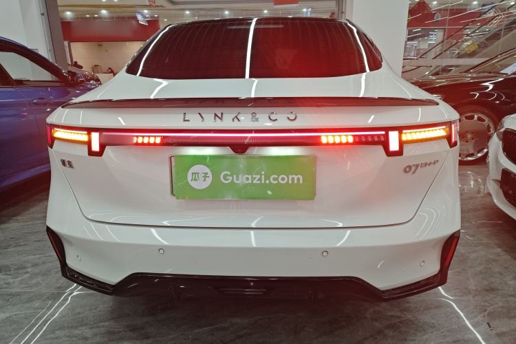 Used Lynk & Co 07 2024 EM-P 126 Long-Range Halo
